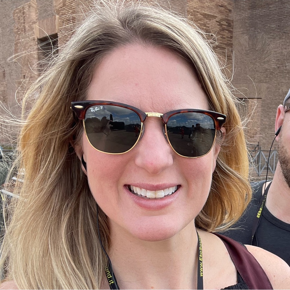 Meet your Posher, Erin